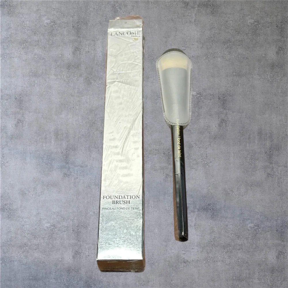 Lancôme Foundation Brush #2‎ NEW Synthetic Liquid Makeup NIB